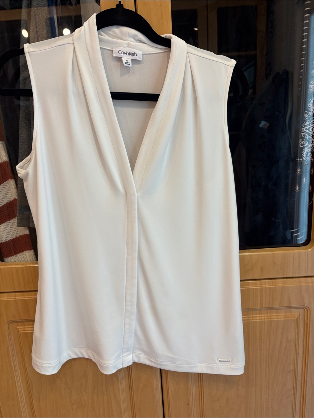 Calvin Klein White V-Neck Sleeveless Top